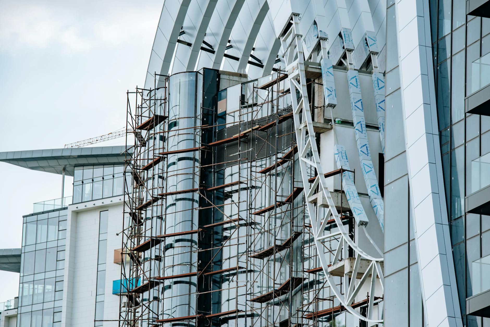 A building under construction with visible structure and ongoing construction work.